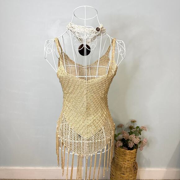 Stunning gold vintage 90s y2k sparkly beaded fringe crochet tank top - Picture 3 of 6
